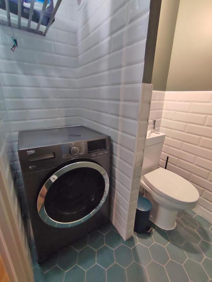 Bagnères-de-LuchonAu Cocon De Joy, T3 Duplex, Wifi, 4 Personnesアパートメント エクステリア 写真